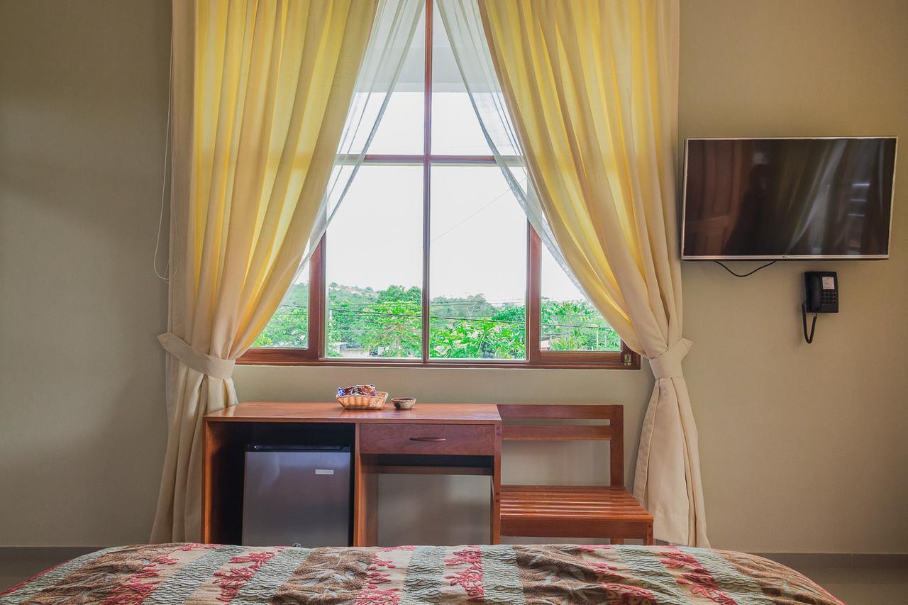 La Floresta Tarapoto Hostal Exteriér fotografie